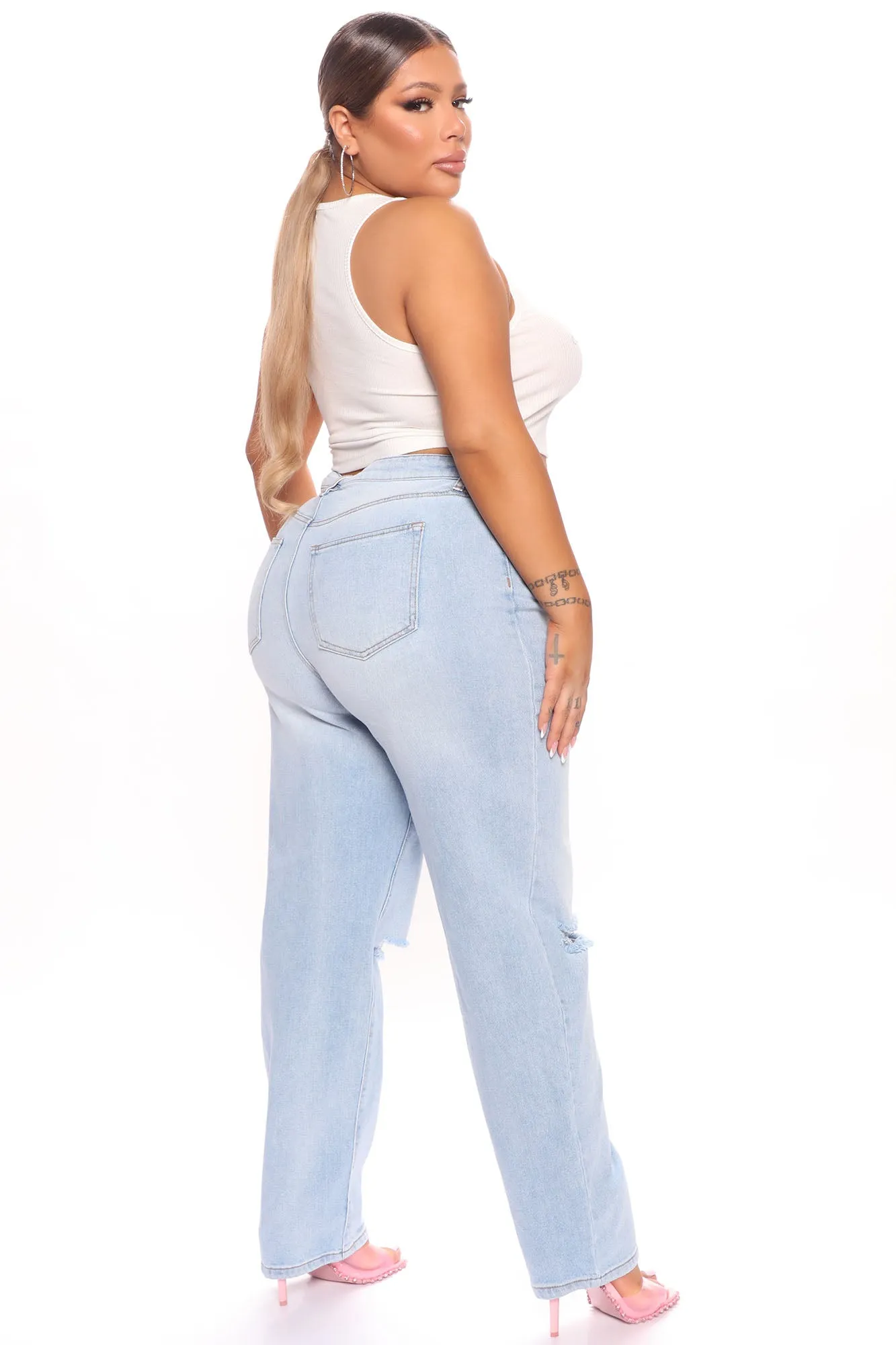 Beat You To It Straight Leg Jeans - Light Blue Wash