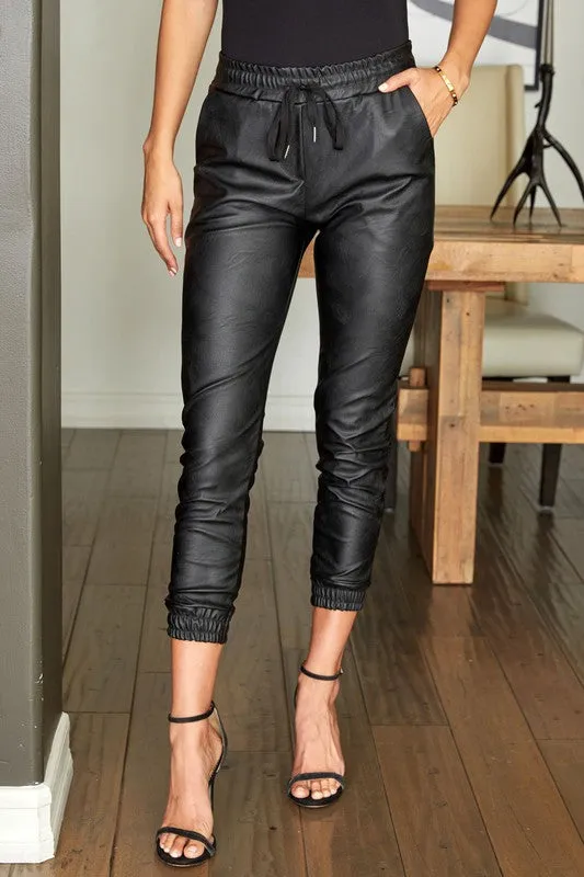 CUFFED JOGGER WITH POCKETS