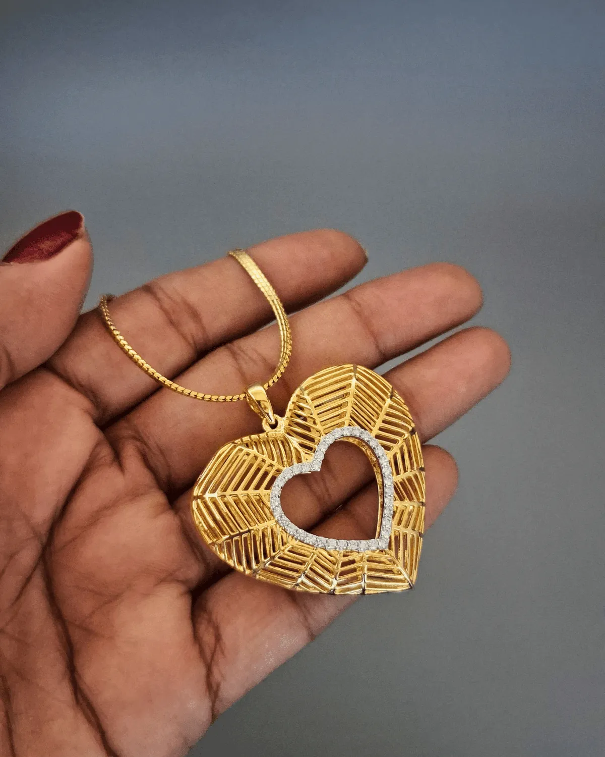 Zevarly Saathiya Saath Nibhana Locket